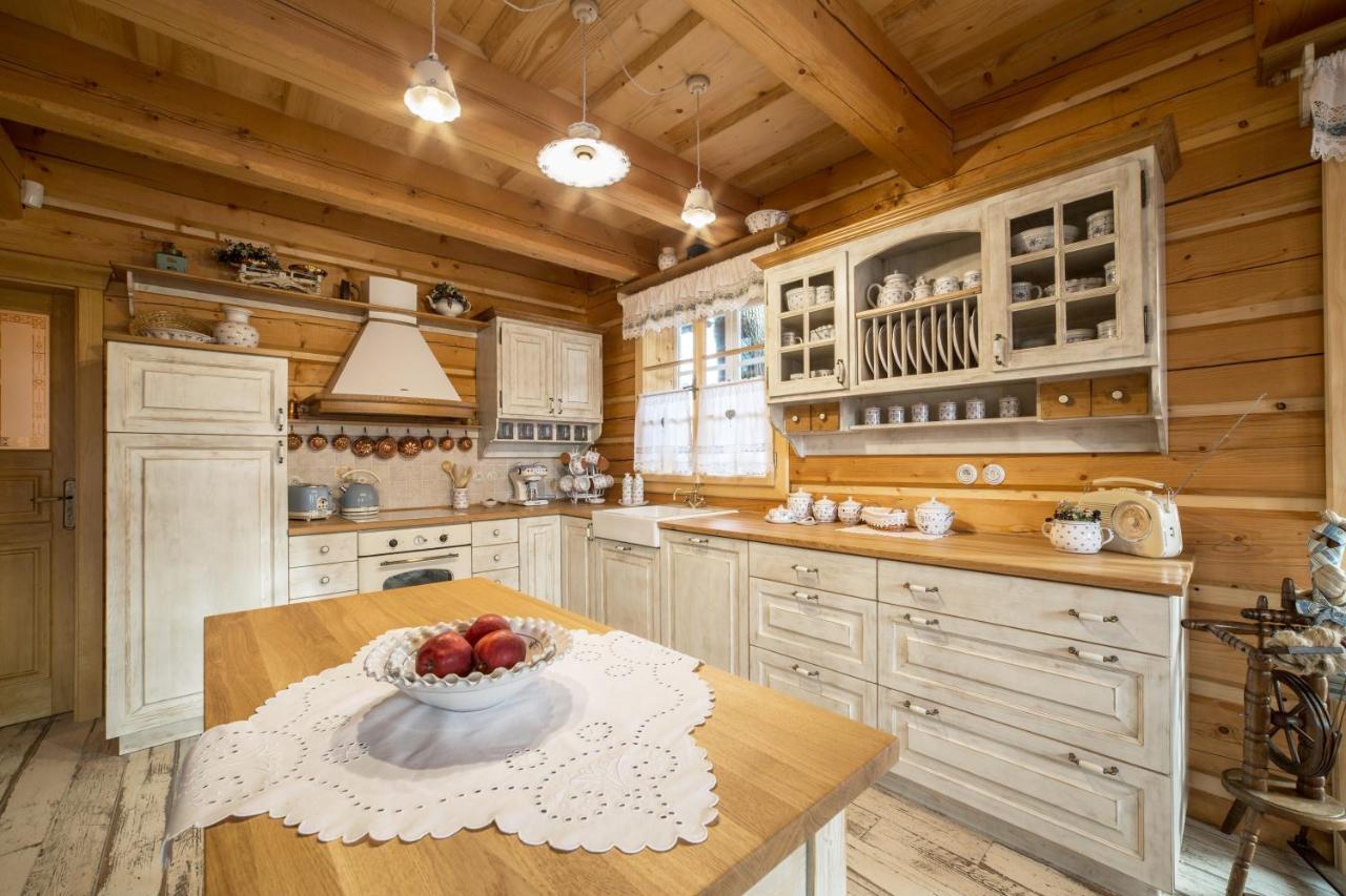 Roubenka Stepanka Villa Svratka ภายนอก รูปภาพ